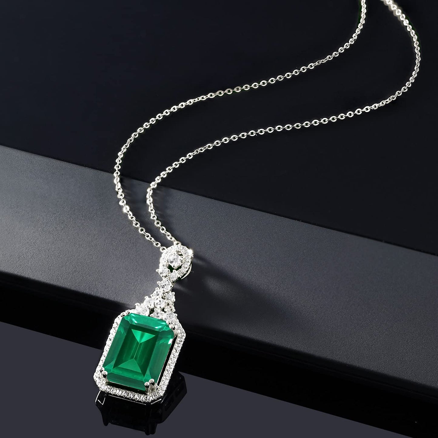 Gem Stone King 925 Sterling Silver Green Simulated Emerald Pendant Necklace For Women (7.10 Cttw, Emerald Cut 14X10MM, with 18 Inch Silver Chain)